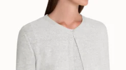 AKRIS Cardigan In Linen With Long Sleeves -AKRIS Sales Store 20190826 715 e CC081 scaled