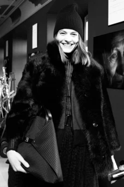 AKRIS Trapezoid Grid Embroidery Mock Neck Top -AKRIS Sales Store 584292