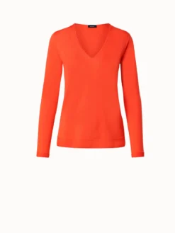 AKRIS Seamless Cashmere Silk Knit V-Neck Pullover